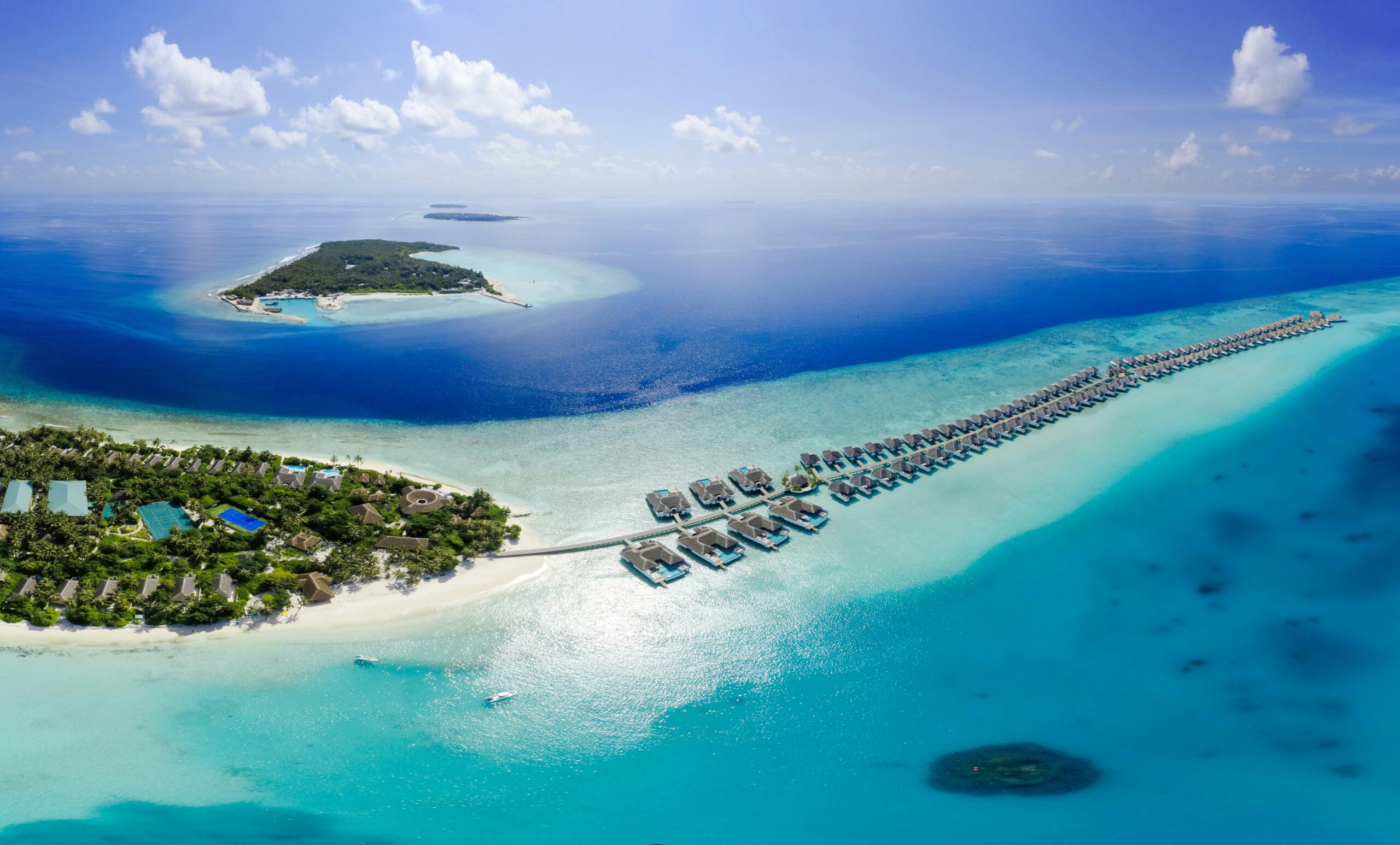 Reasons to Visit Maldives?